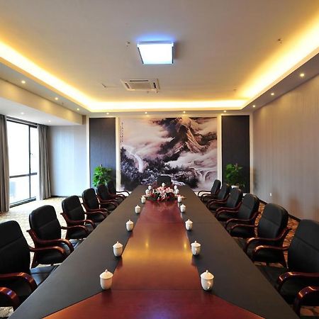 Jiande Yinyuan Hotel Tangcun Экстерьер фото